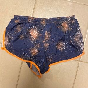 Dri Fit Navy blue and orange - Small Nike running shorts